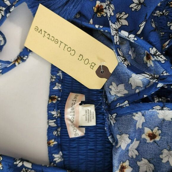 NWT BOG Collective Women's - L - Blue Floral Crop Adjustable Top - Picture 9 of 12